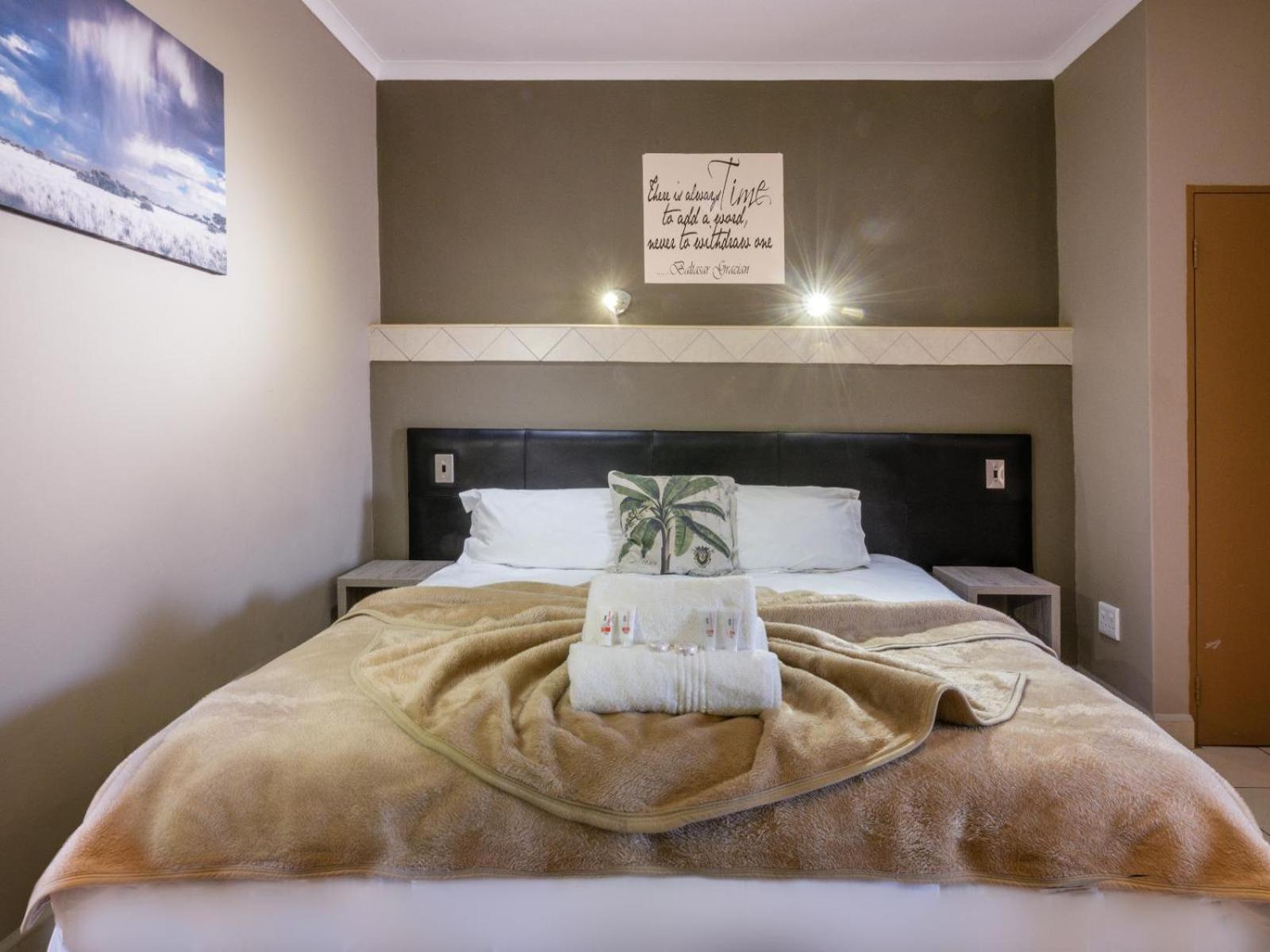 Kuruman Lodge Room photo